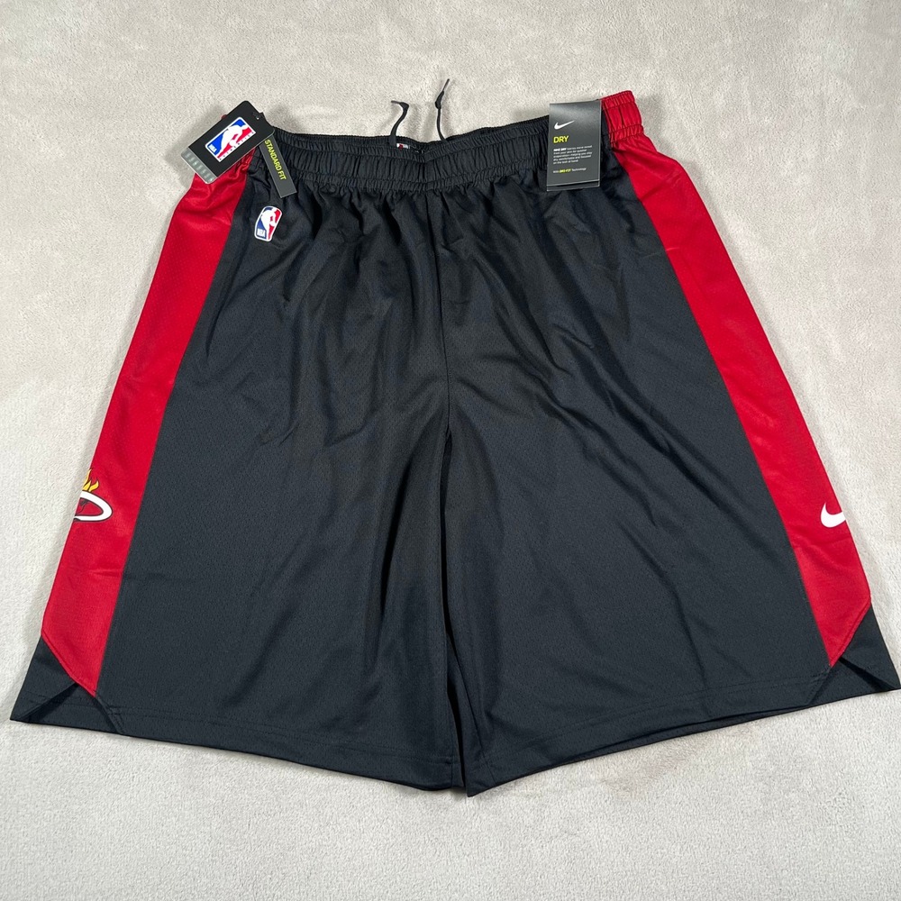 Nike Miami Heat NBA Basketball Shorts Men's Size XXL Tall Black Red Dri-FIT NWT